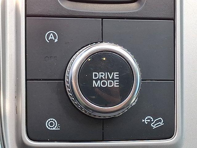 2023 Ford Explorer - $24,998