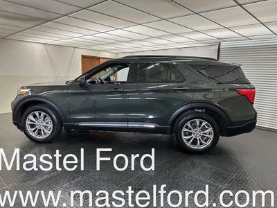 2023 Ford Explorer AWD XLT 4DR SUV