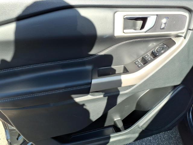 2023 Ford Explorer - $29,580