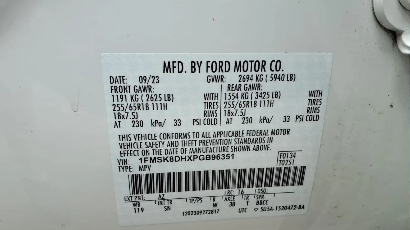2023 Ford Explorer XLT