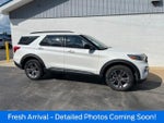 2023 Explorer Thumbnail 4