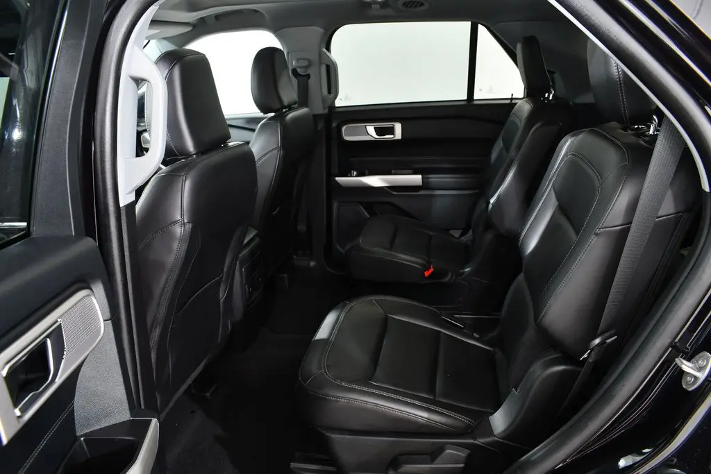 2023 Ford Explorer - $30,355