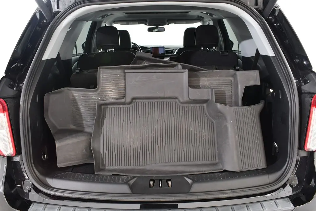 2023 Ford Explorer - $30,355