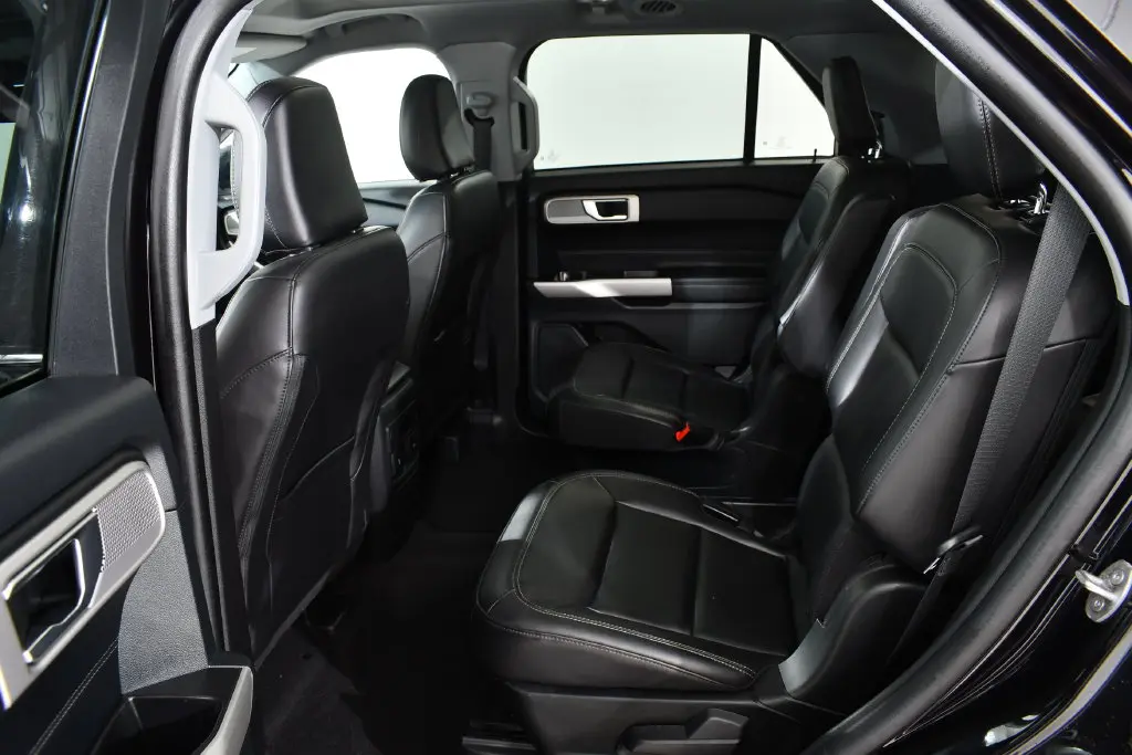 2023 Ford Explorer - $29,955