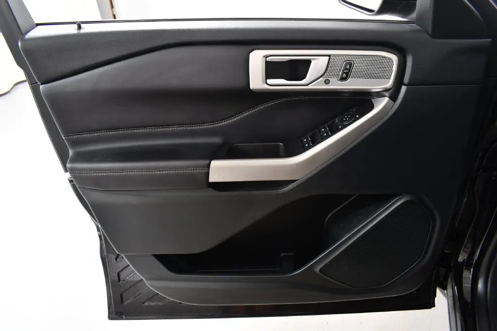 2023 Ford Explorer - $29,955