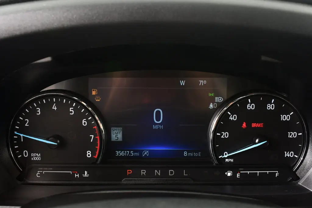 2023 Ford Explorer - $29,955