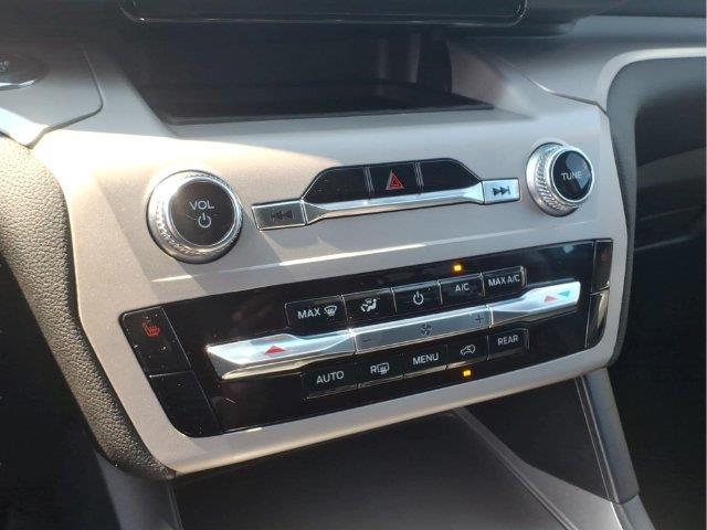 2024 Ford Explorer - $31,881