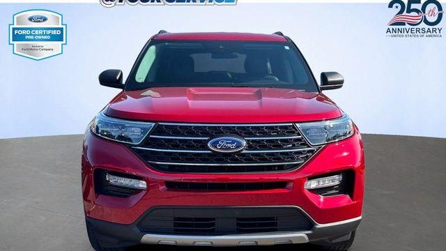 2024 Ford Explorer XLT