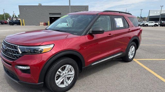 2024 Ford Explorer XLT