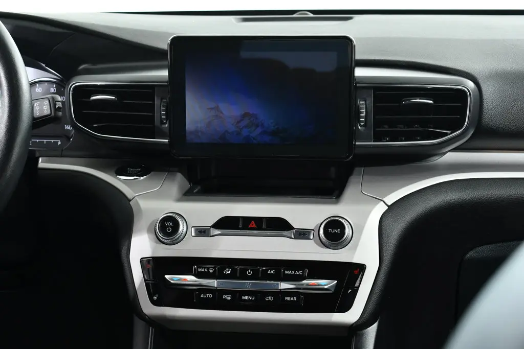 2024 Ford Explorer - $33,455