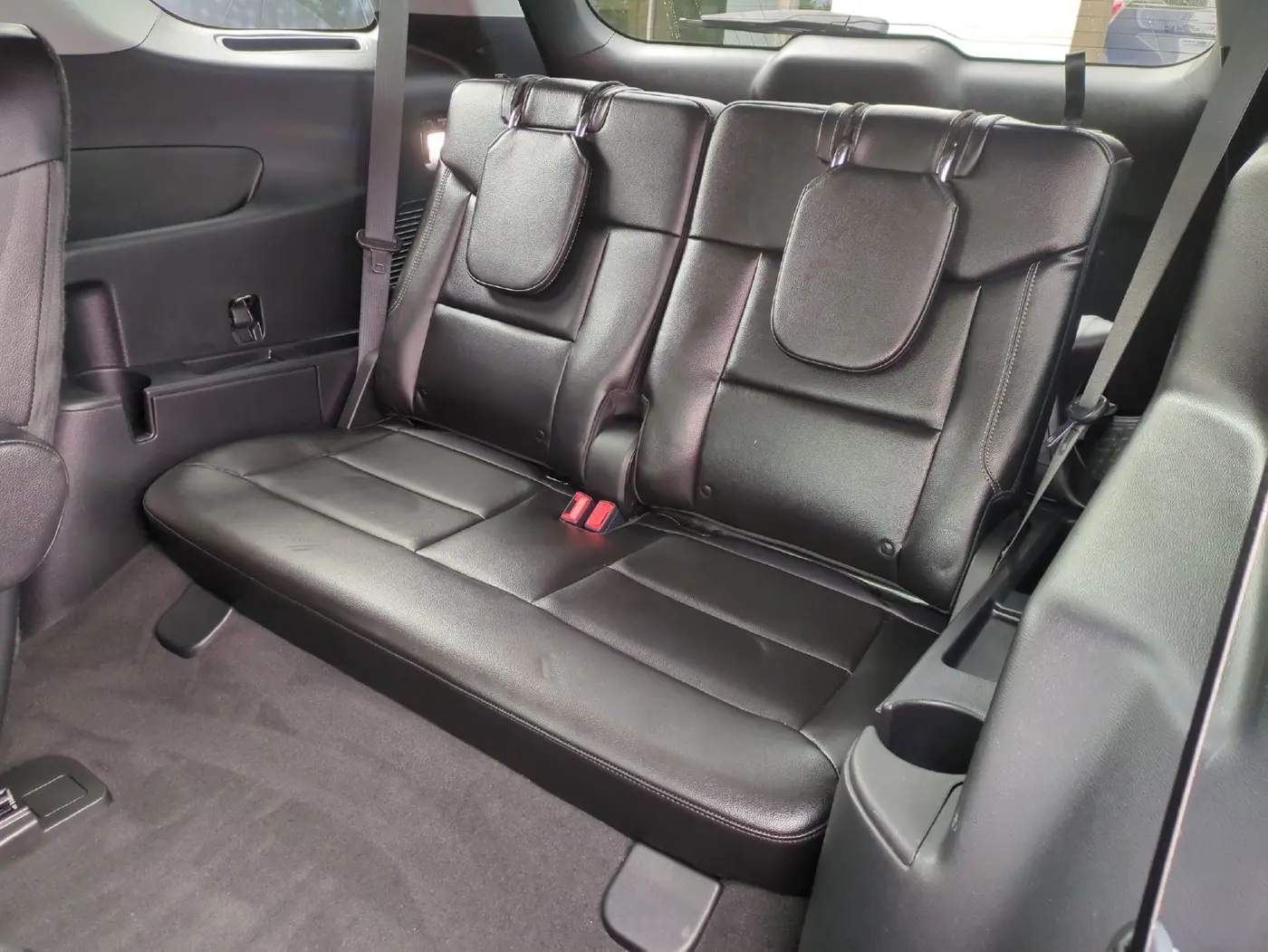 2022 Ford Explorer - $29,290