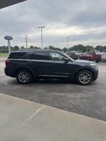 2022 Explorer Thumbnail 4