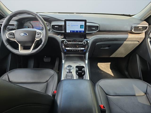 2022 Ford Explorer - $29,993