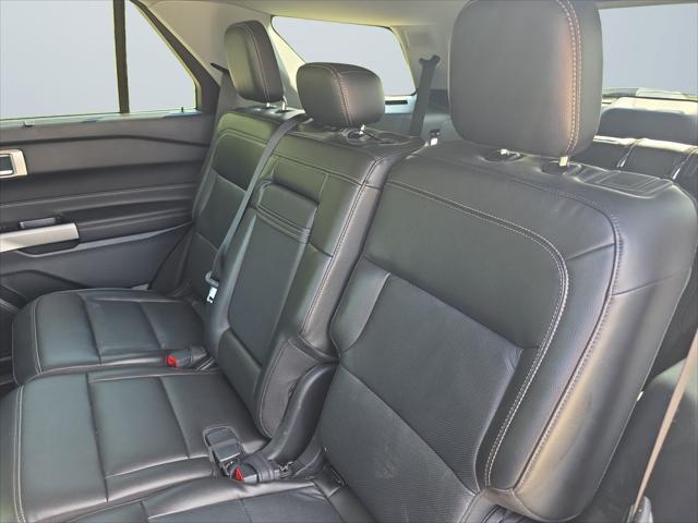2022 Ford Explorer - $29,993