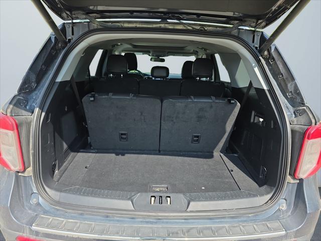 2022 Ford Explorer - $29,993