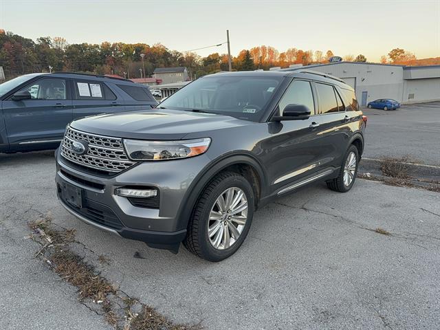 2022 Ford Explorer