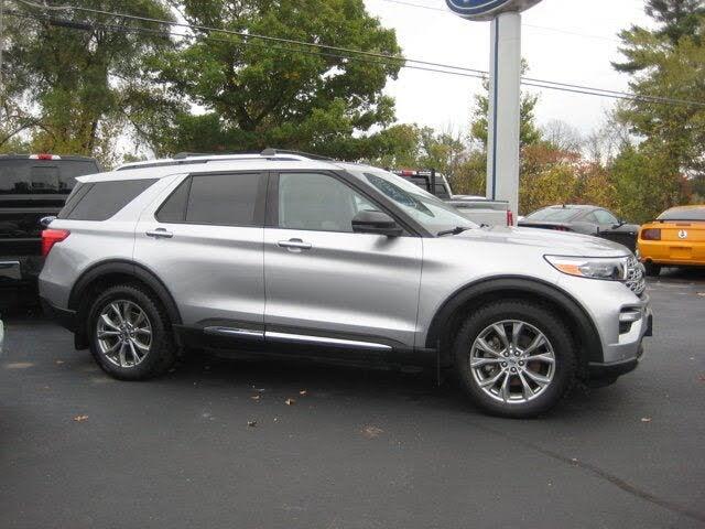 2022 Ford Explorer