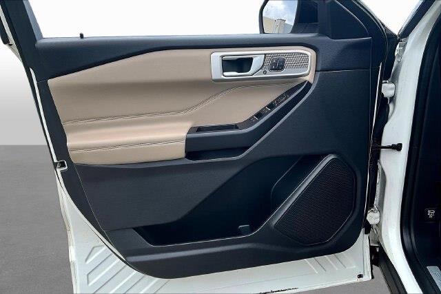 2020 Ford Explorer - $26,808
