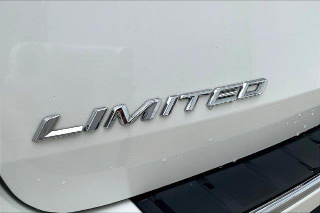 2020 Ford Explorer - $26,808