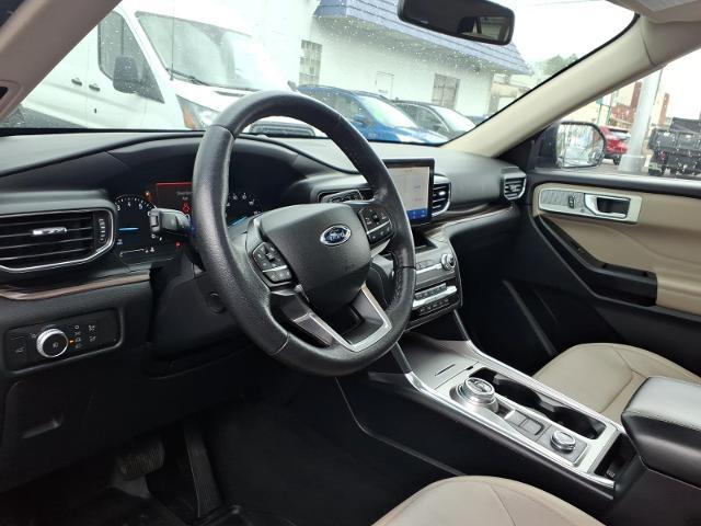 2020 Ford Explorer - $25,900
