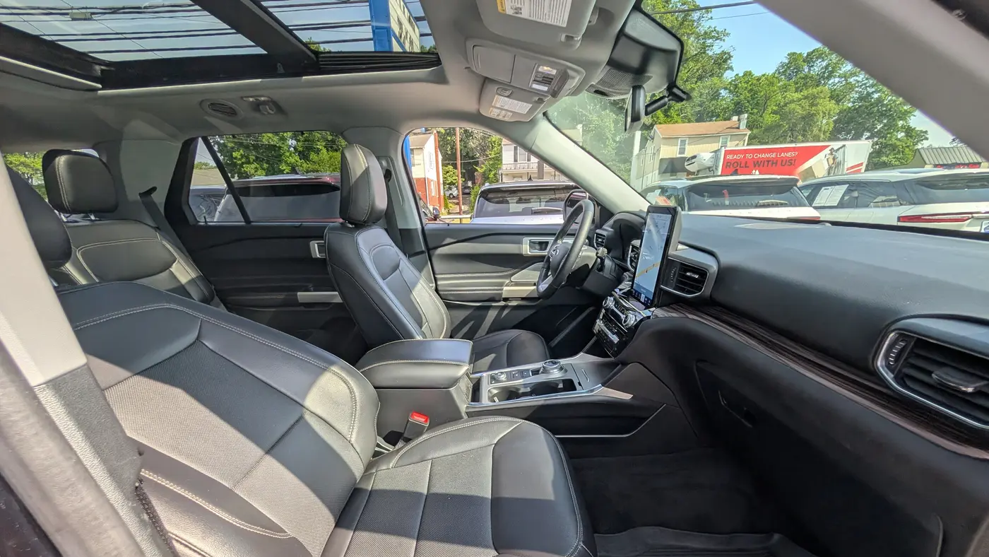 2022 Ford Explorer Limited
