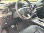 2023 Explorer Thumbnail 10