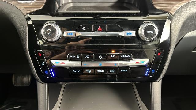 2024 Ford Explorer - $35,695
