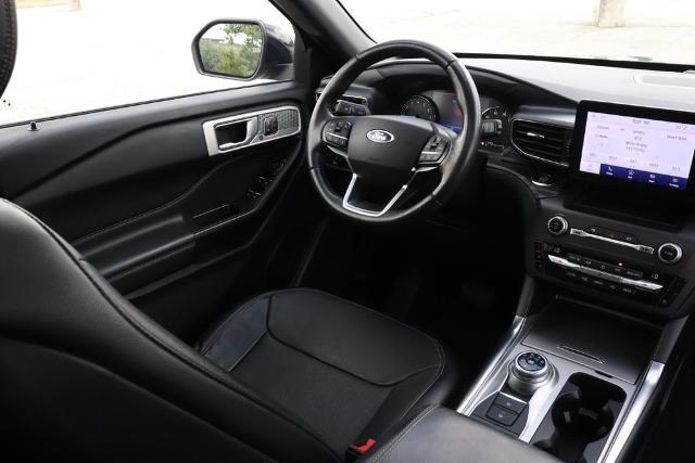 2020 Ford Explorer - $18,989