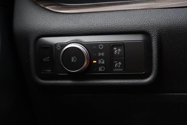 2020 Ford Explorer - $18,989
