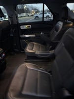 2023 Explorer Thumbnail 18