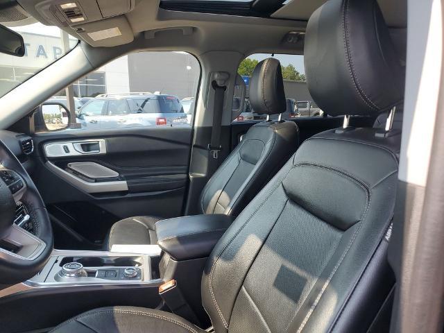 2023 Ford Explorer - $34,302