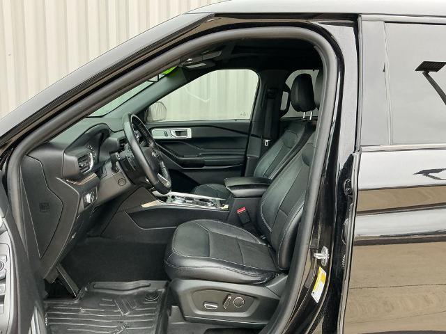 2020 Ford Explorer - $21,909