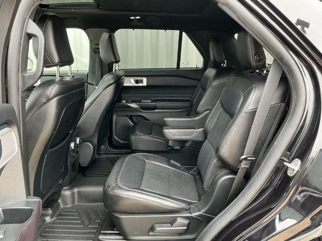2020 Ford Explorer - $21,909