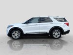 2020 Explorer Thumbnail 3
