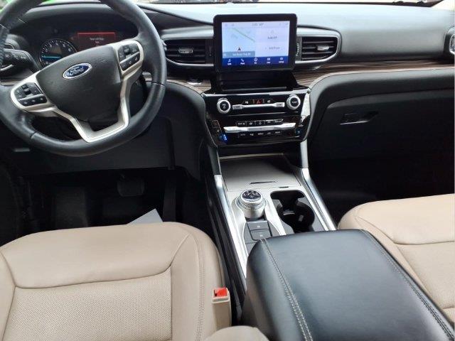 2022 Ford Explorer - $25,650