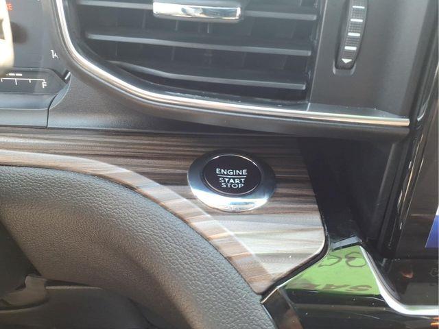 2023 Ford Explorer - $27,500