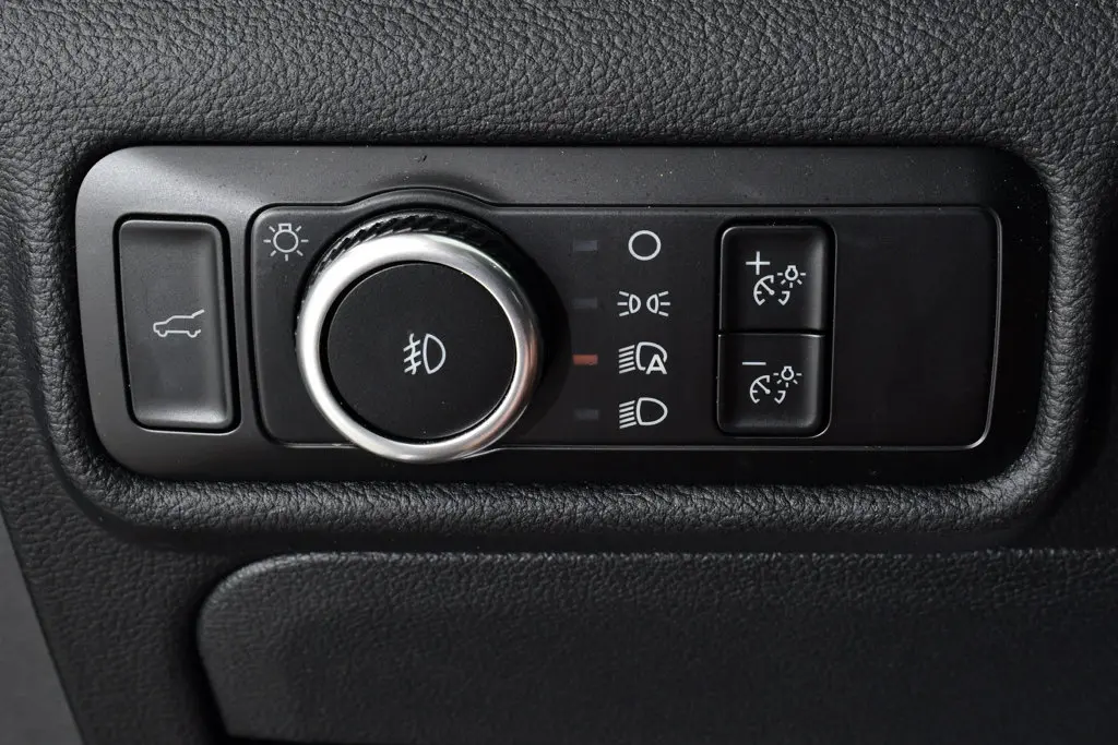 2023 Ford Explorer - $35,955