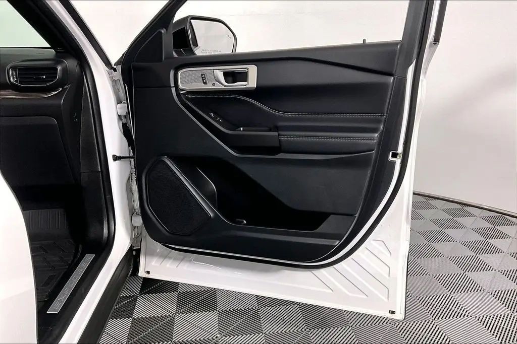 2020 Ford Explorer - $26,341