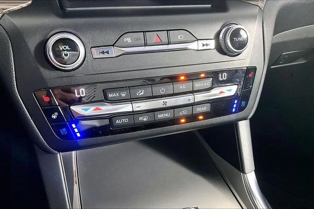 2020 Ford Explorer - $26,341