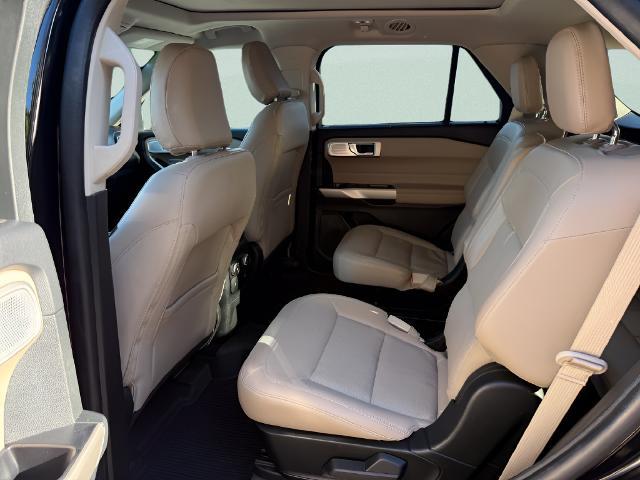 2023 Ford Explorer - $27,995
