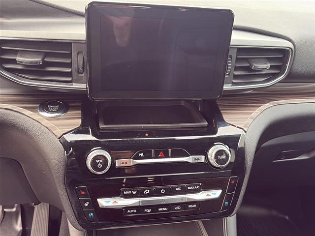 2023 Ford Explorer - $33,990