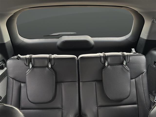 2023 Ford Explorer - $33,990