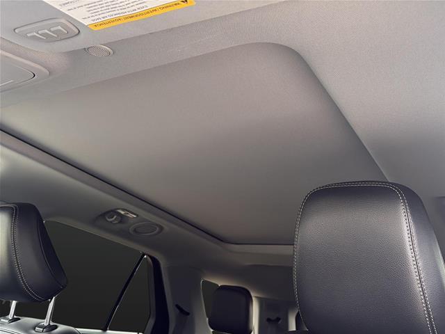2023 Ford Explorer - $33,990