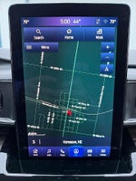 2023 Explorer Thumbnail 16