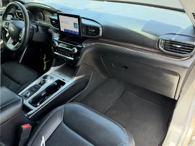 2021 Ford Explorer - $23,999