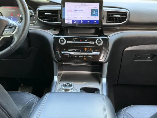 2021 Ford Explorer - $23,999