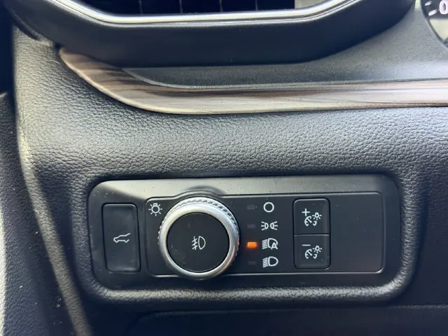 2021 Ford Explorer - $23,999