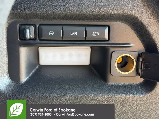 2022 Ford Explorer - $29,759