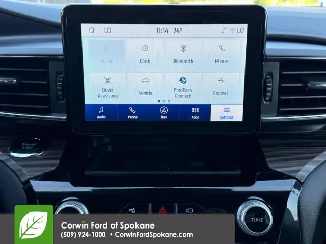 2022 Ford Explorer - $29,759