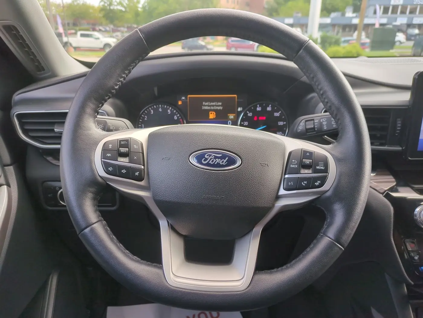 2023 Ford Explorer - $34,200